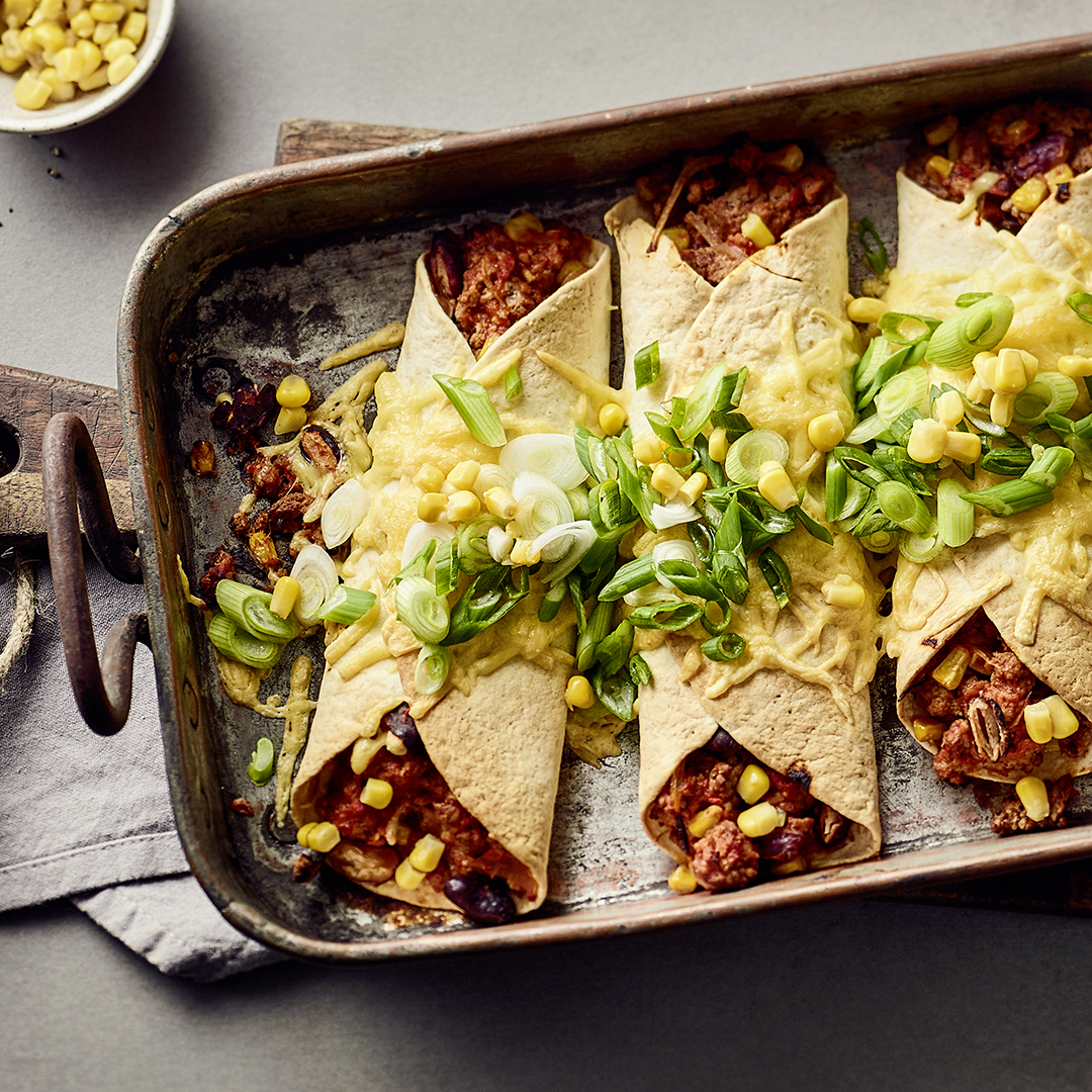 Enchiladas mit Mais und Schnittlauch