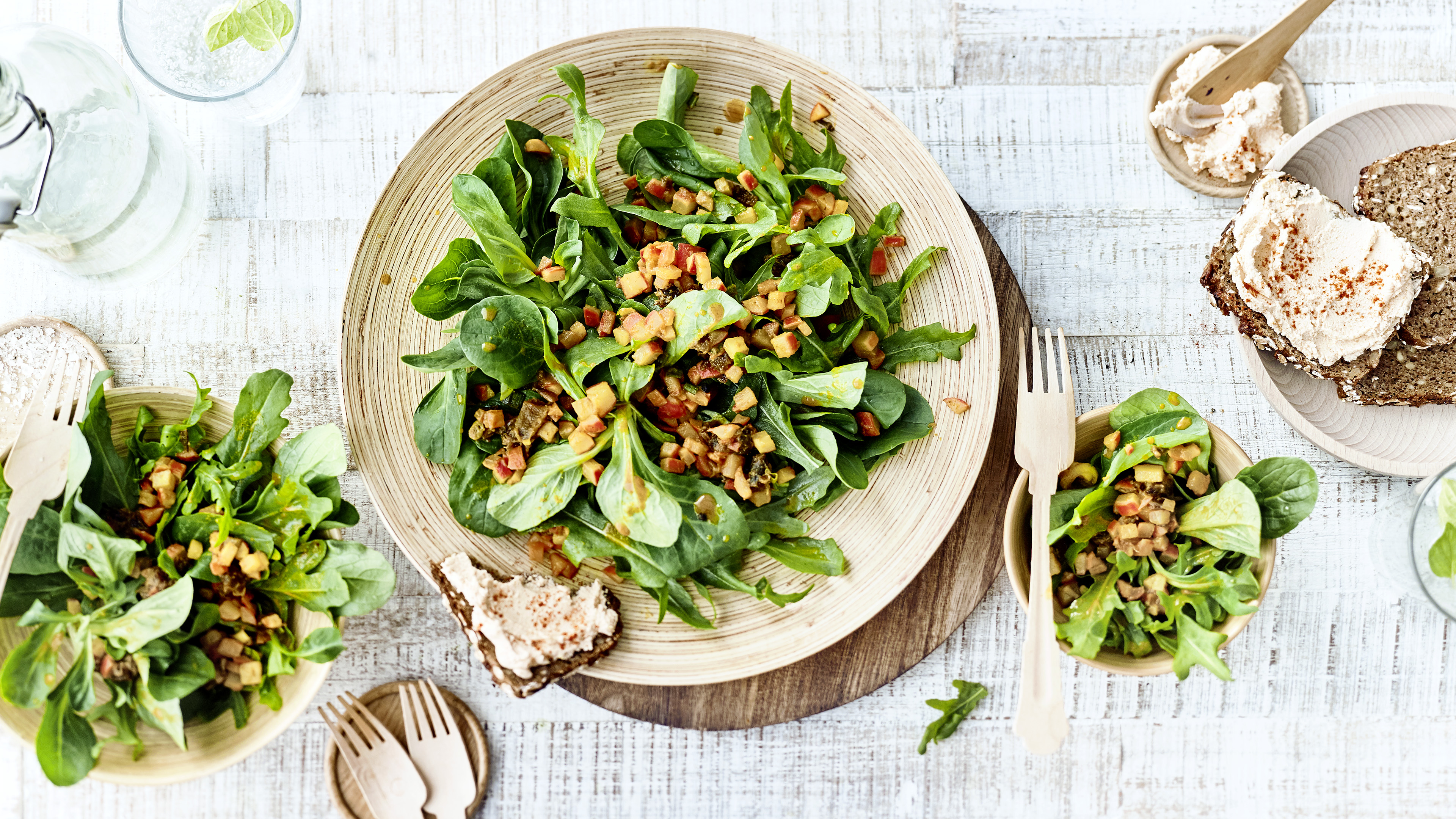 Feldsalat mit Radieschen