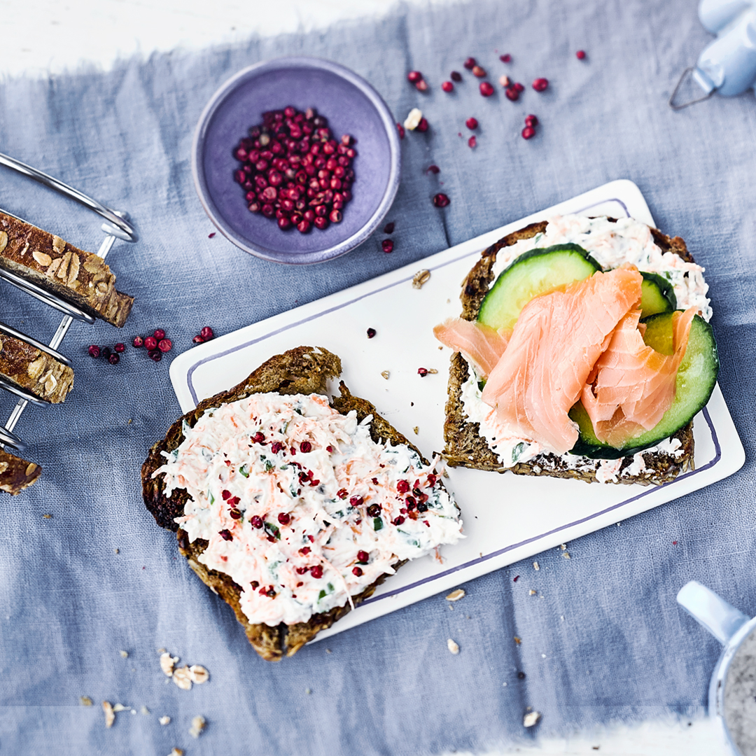 Gemüsebrot mit Fisch