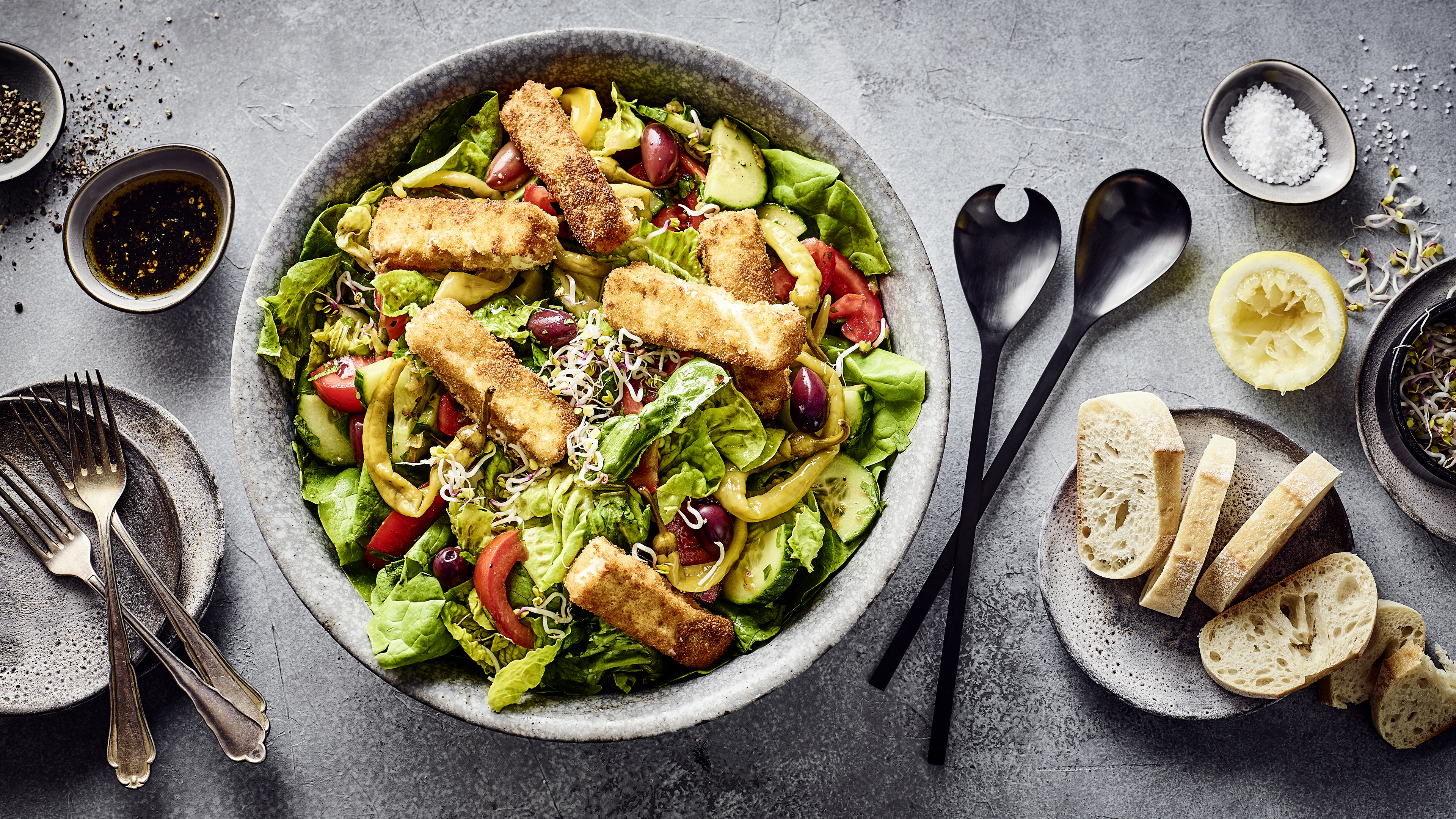 Griechischer Salat mit Feta