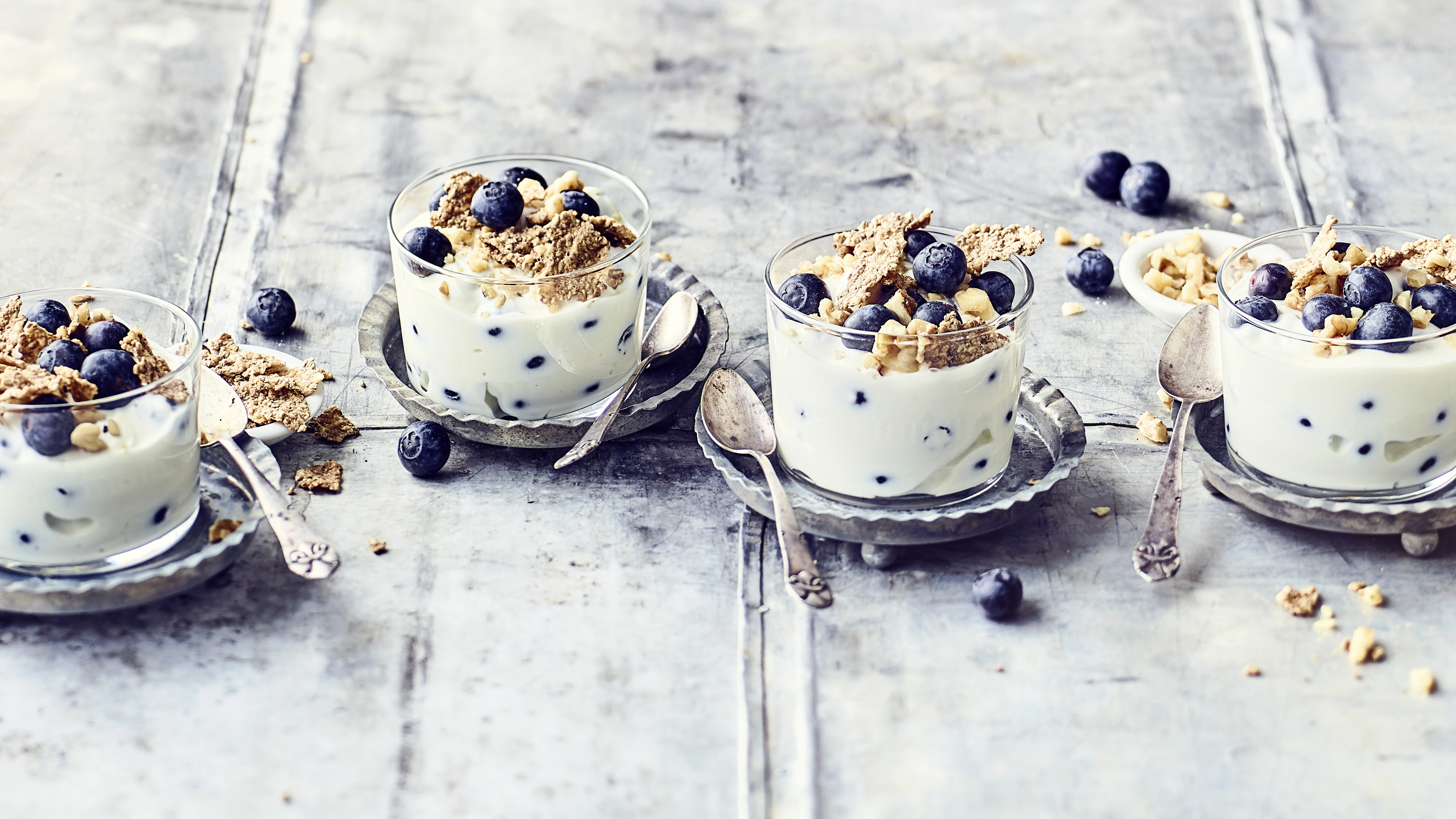 Joghurt mit Heidelbeeren