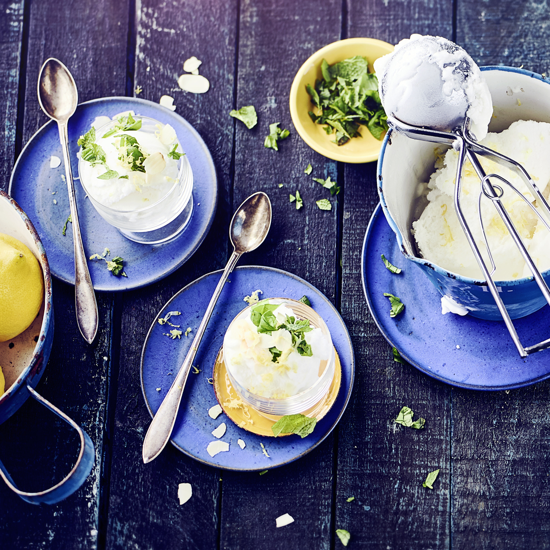 Probieren Sie unser Zitronen-Sorbet-Rezept aus.