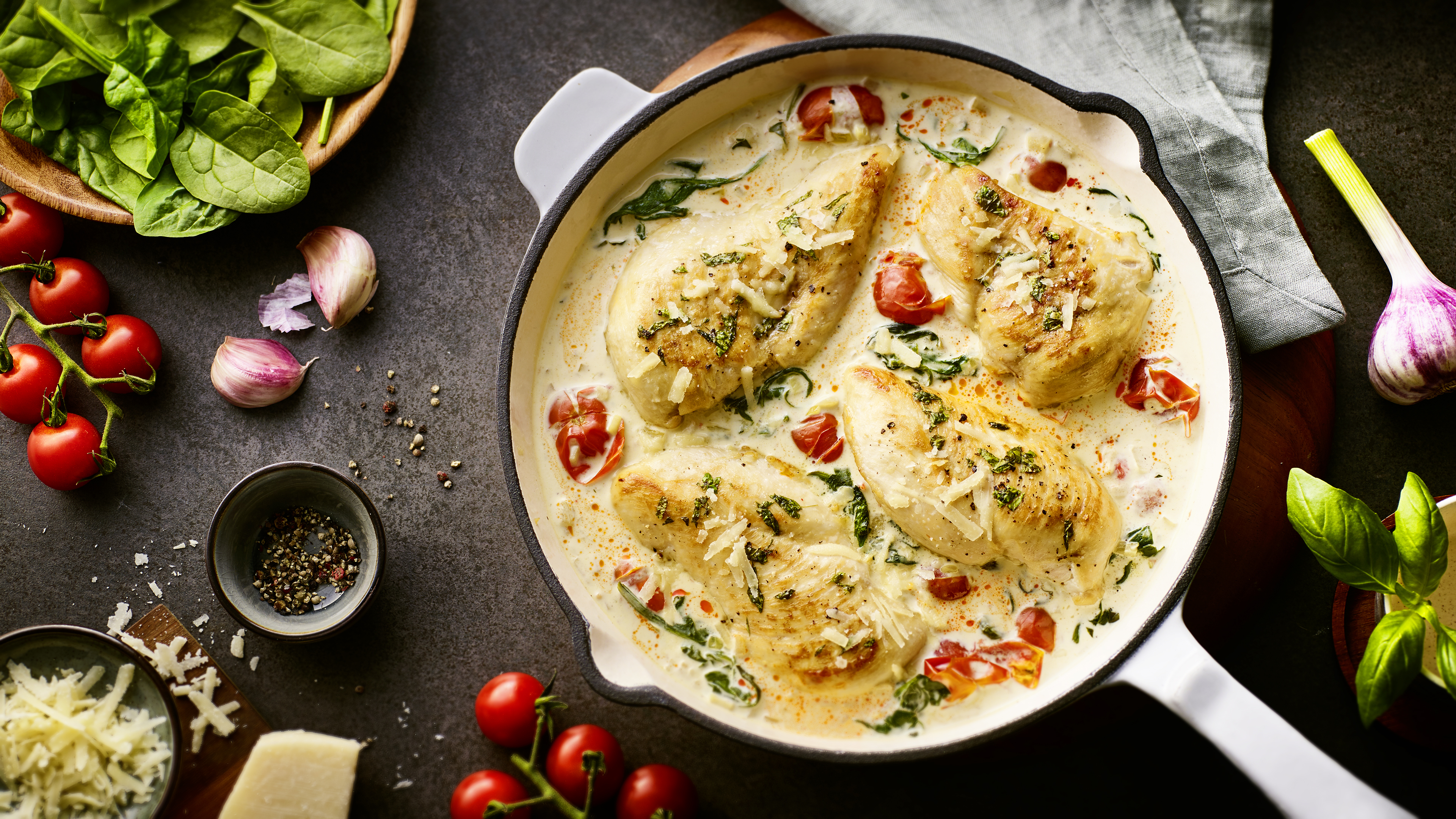 Creamy-Tuscan-Chicken