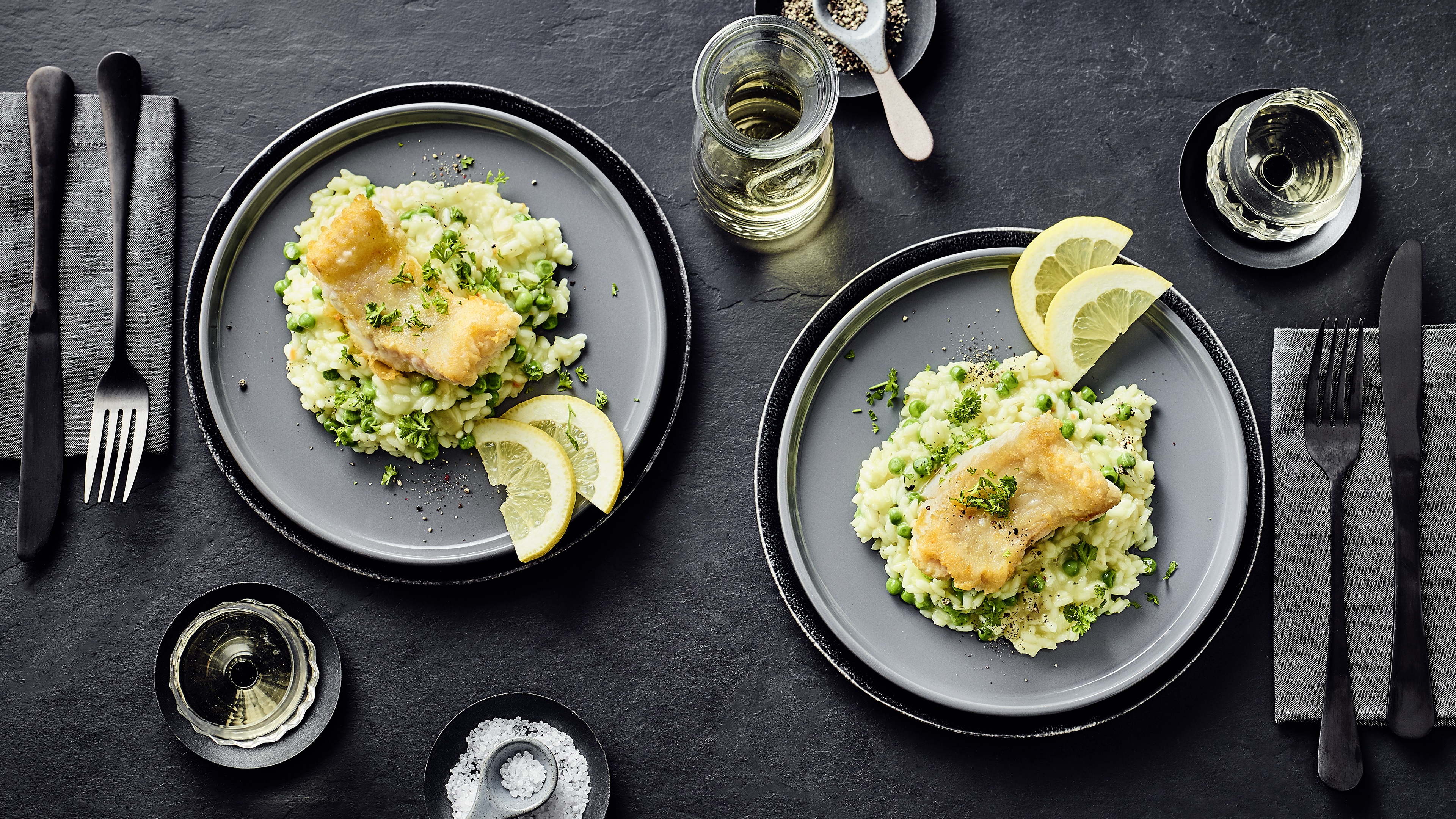 Steinbeißerfilet auf Erbsen-Risotto