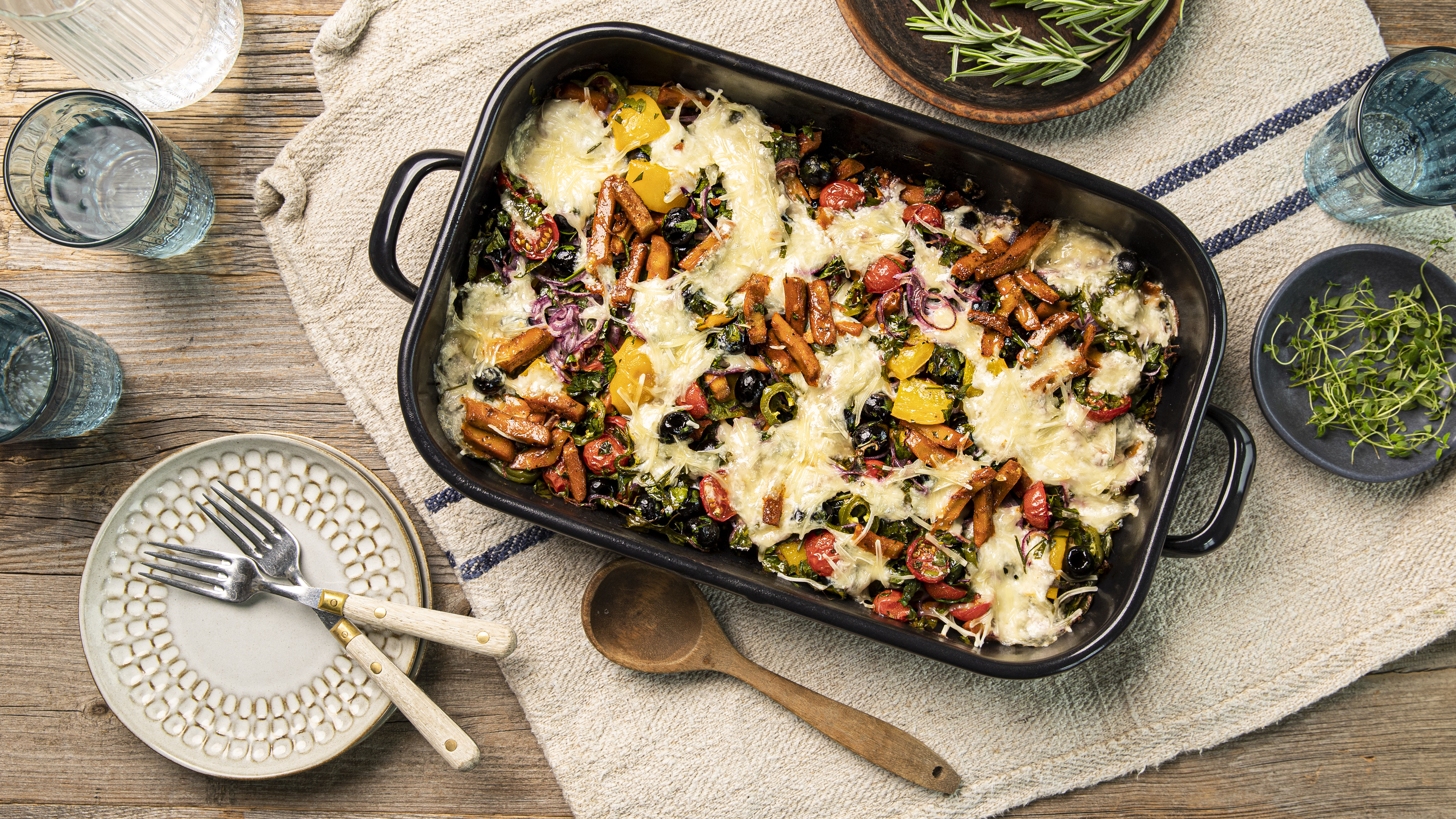 Veganer Gyrosauflauf mit Paprika