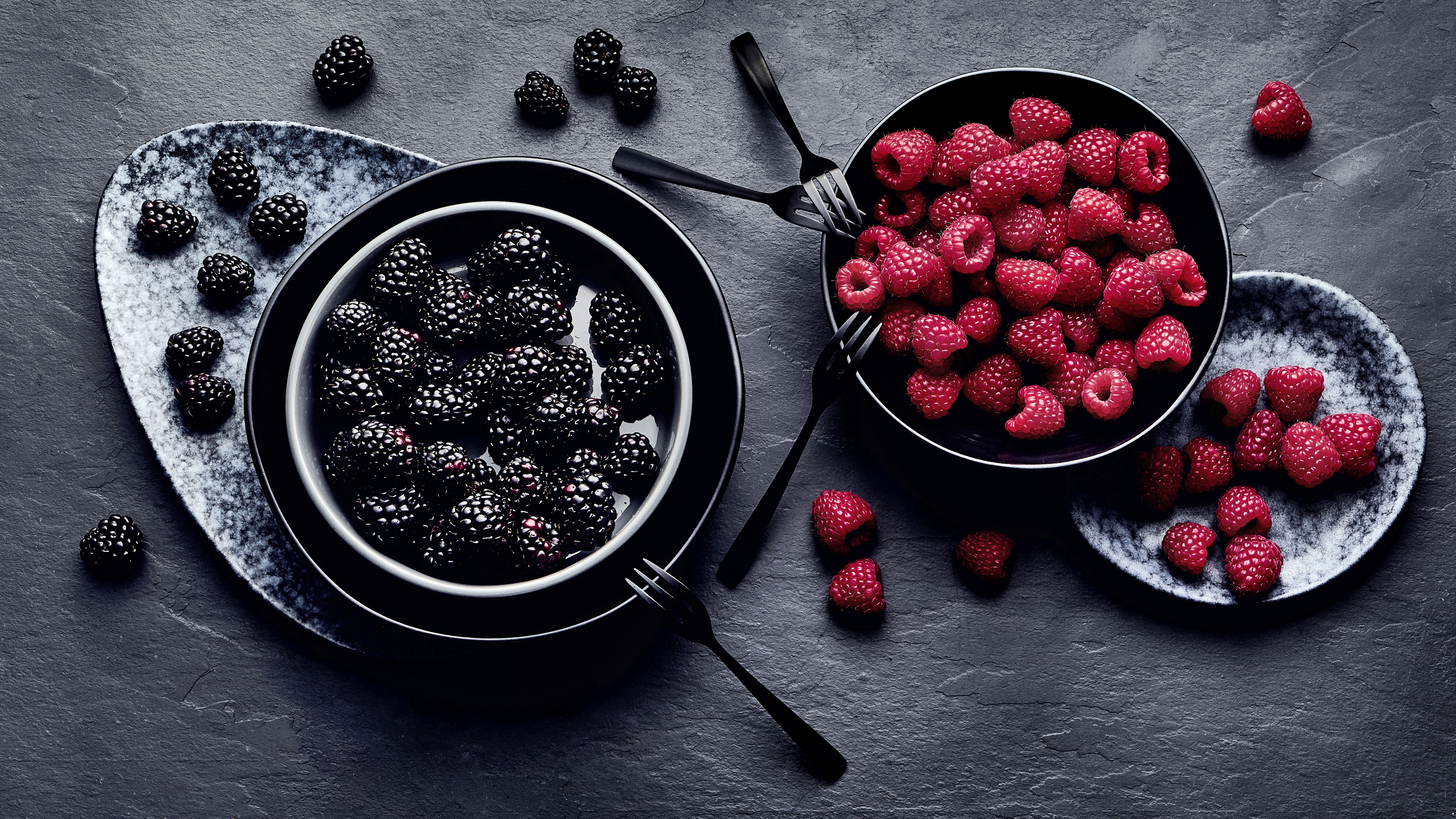 Beeren finden in zahlreichen Gerichten Verwendung - süß wie herzhaft. 