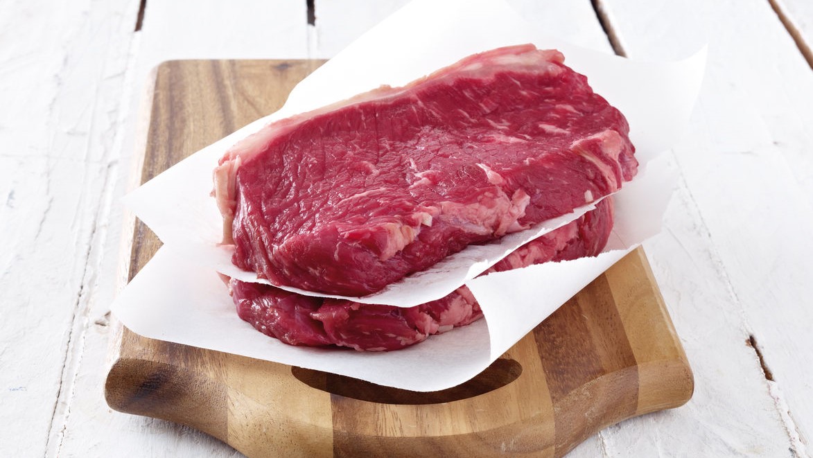 Rindersteaks haben ein kräftiges Fleischaroma.