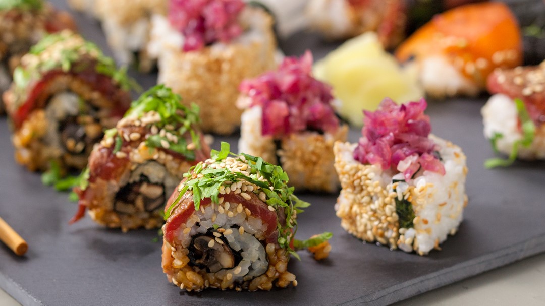 Sushi und Sashimi - belegt, gefüllt oder gerollt