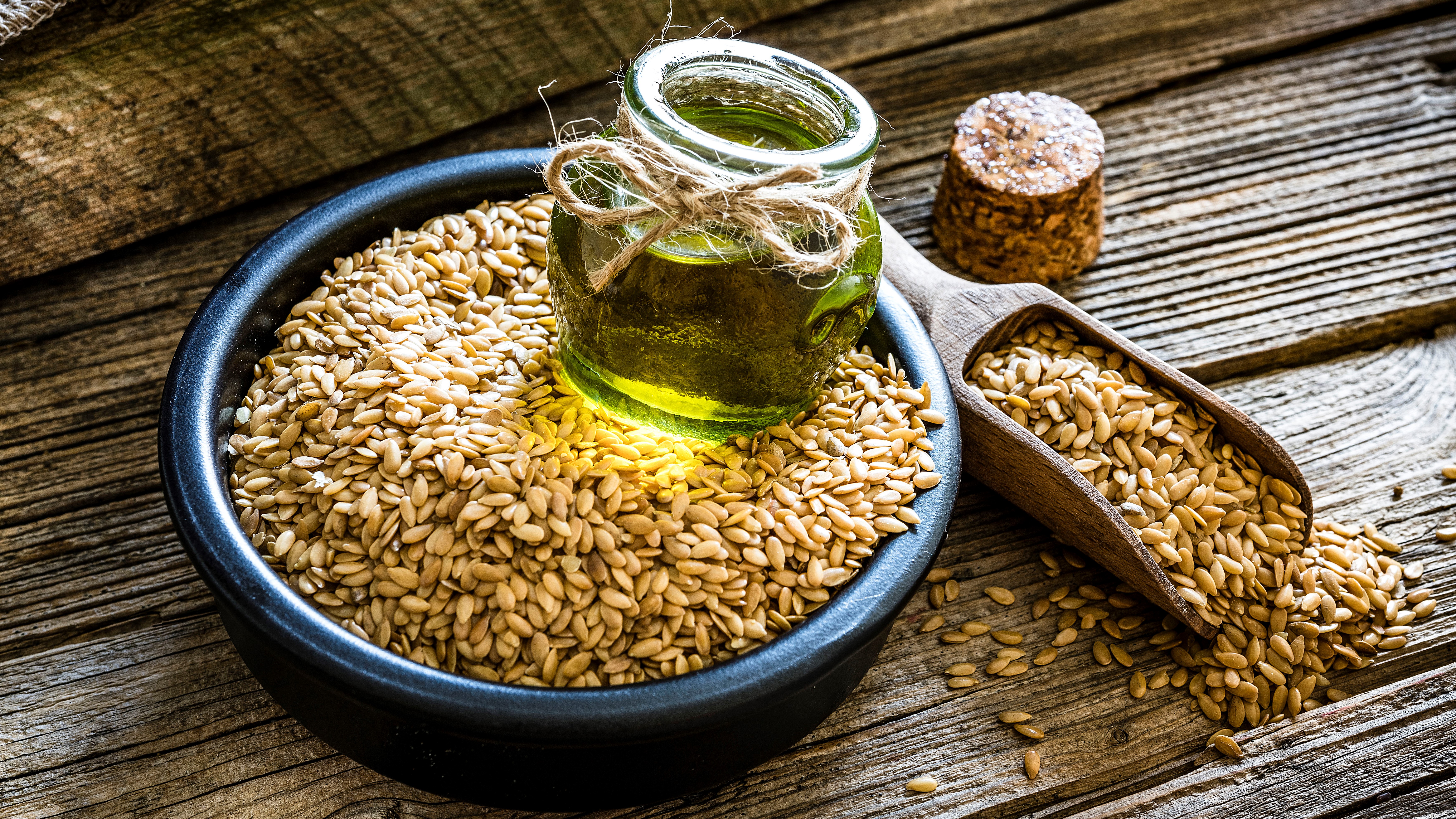 Leinöl ist ein gesundes Lebensmittel für die kalte Küche.