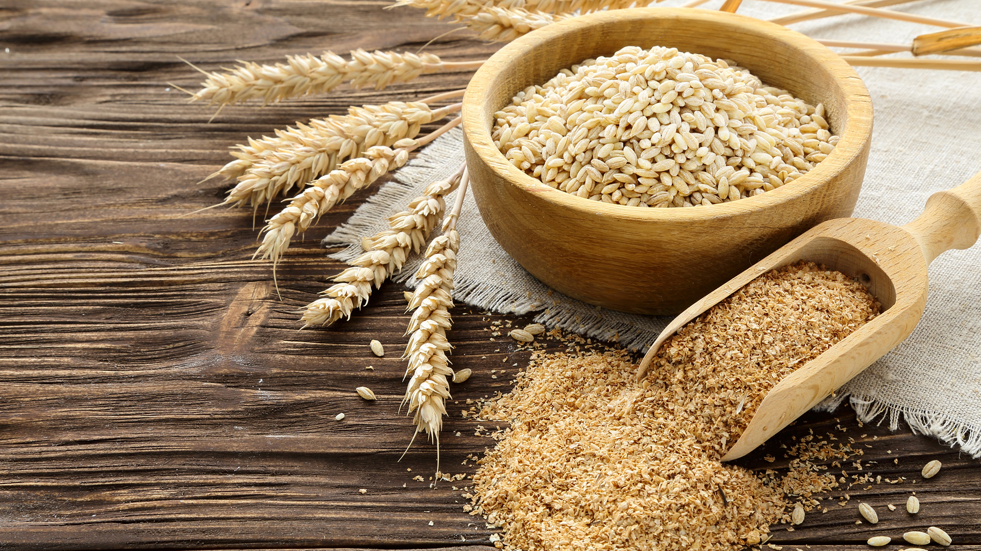 Kleie finden Sie in Müsli, in Knäckebrot – sogar in manchen Suppen ist sie zu finden. Was Kleie ist, welche Sorten es gibt und was Sie beim Verzehr von Kleie beachten sollten, lesen Sie hier.